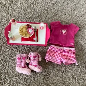 American Girl Accessories Picnic and Breakfast in Bed Set